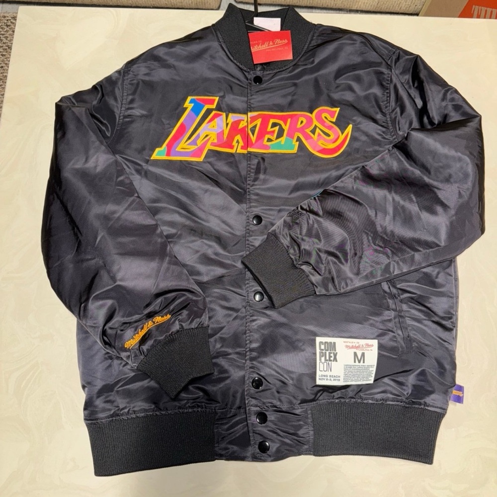 Lakers X Takashi Murakami Collab Jacket M & N size Medium New with Tags